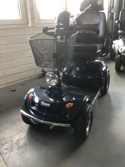 Skuter inwalidzki elektryczny wozek 4 kolowy z ladowarka