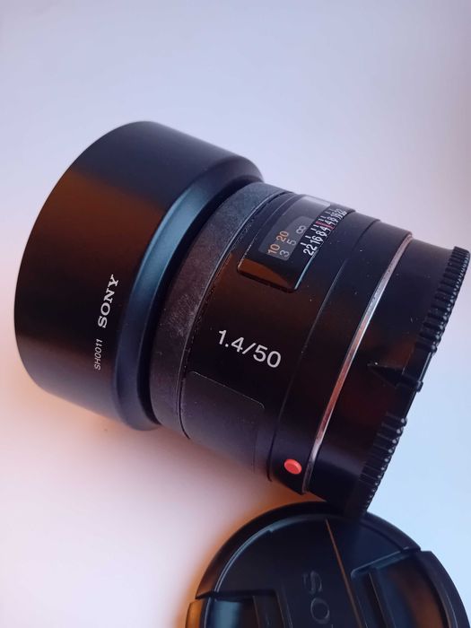 Objectiva Sony 50mm f4  para Sony A-Mount.