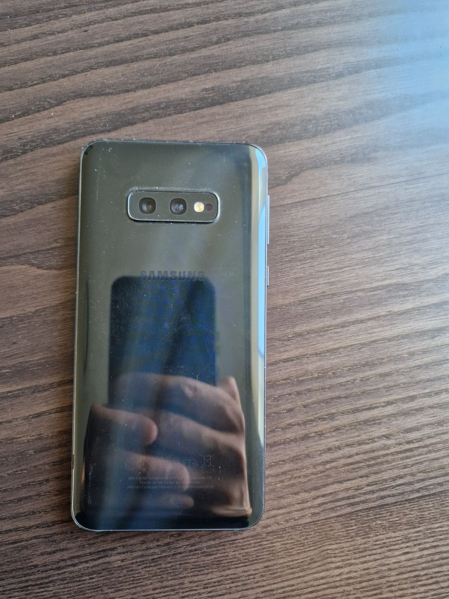 Samsung Galaxy s10e