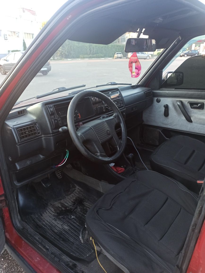 Продам jetta 2 страховка