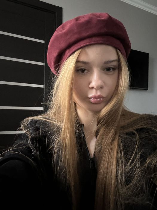 Берет жіночий бордо шапка головний убір