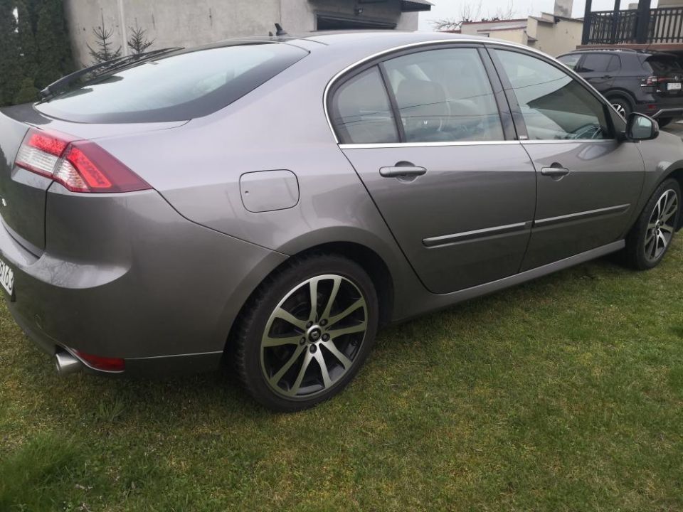 Renault laguna 2012 rok 2.0dci 4control