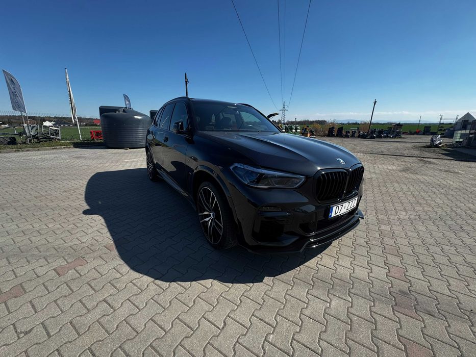 BMW X5M 50i F-Vat 23% CESJA LEASINGU Lasery Swarovski Masaże Bowers