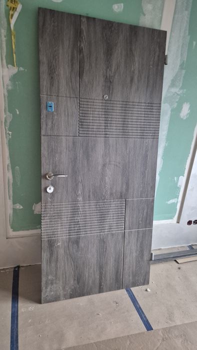 Двері вхідні металеві з мдф накладками 960/2050 ПР