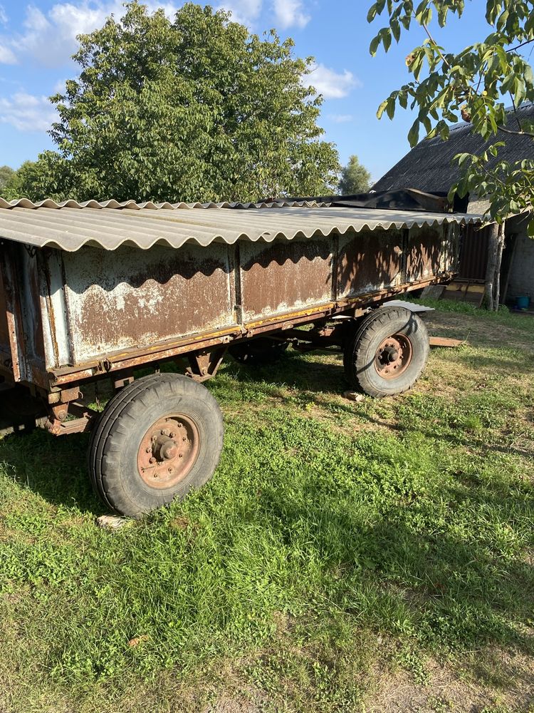 Продам прицеп тракторний 2 птс4.