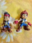 2 figurki Jack i piraci z Nibylandii