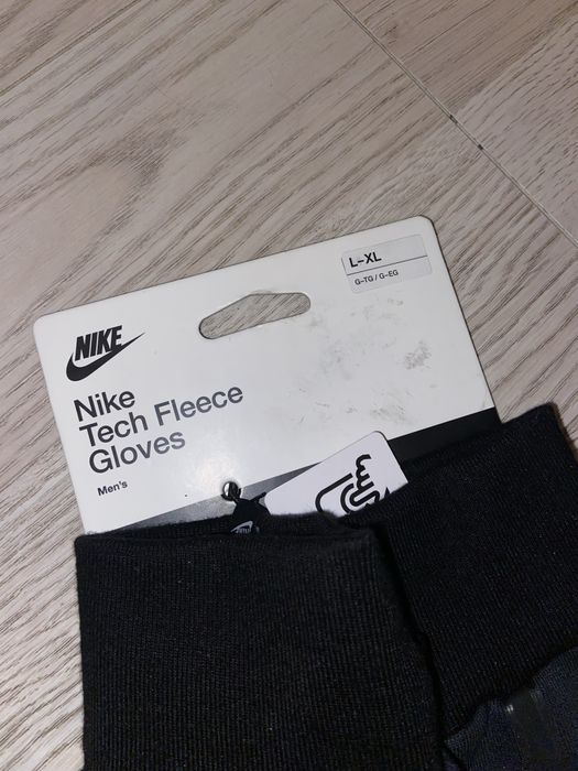 Перчатки Nike Tech Fleece Gloves