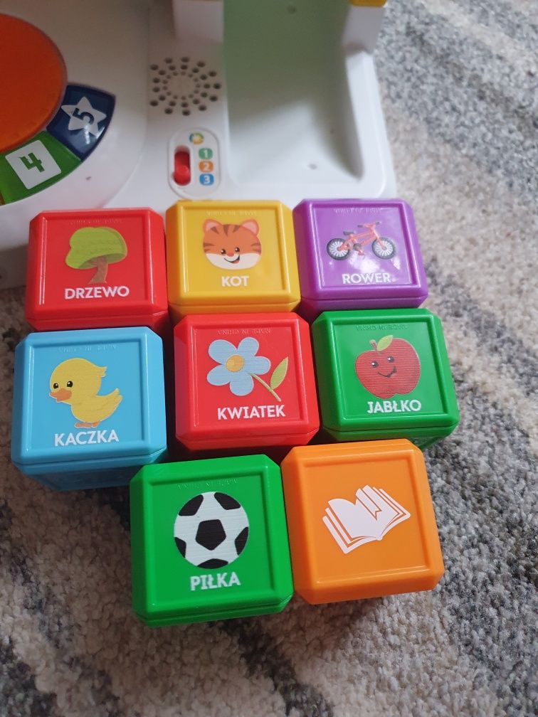 Fisher price, stacja szczeniaczka