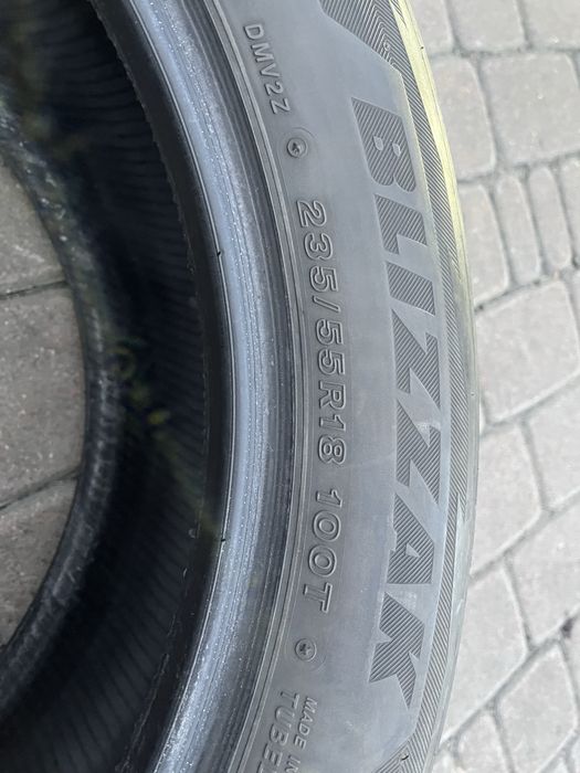 Продам шины б/у Bridgstone blizzak dm-v2