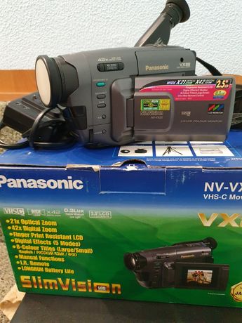 Продам видеокамеру Panasonic NV-VX22EN
