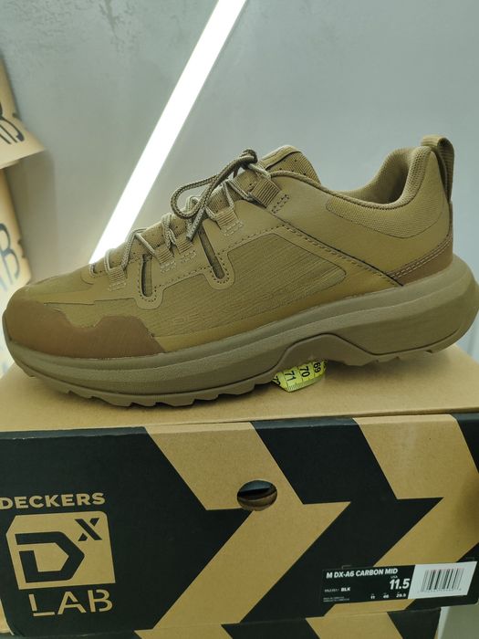 Премиальные кроссовки DECKERS X LAB