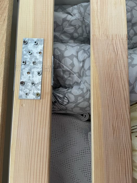 Кушетка,ліжко,диван Ikea Hemnes матраци Ікеа Asvang