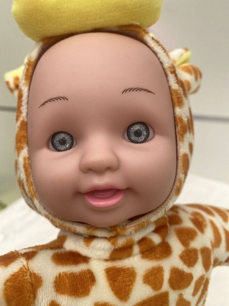 Nenuco soft boneca bebé girafa