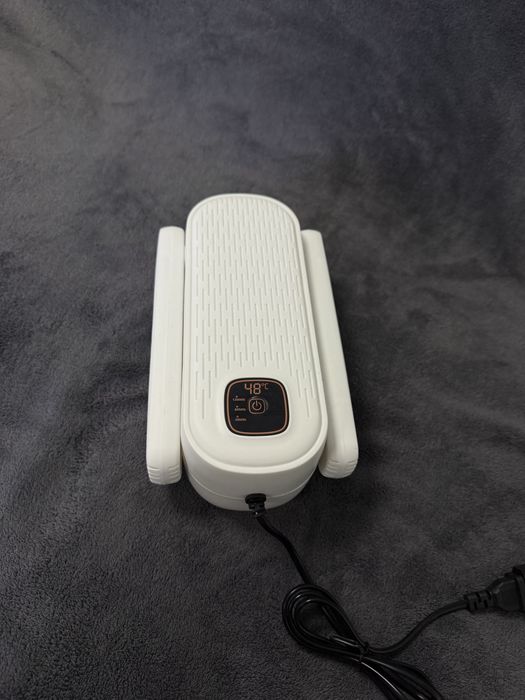 Продам електричну сушарку для взуття з антибактеріальною функцією