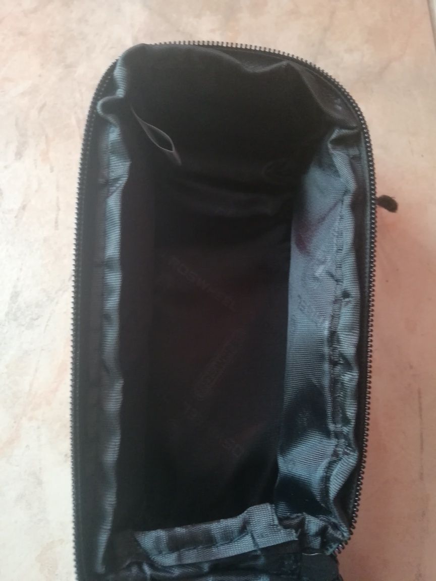 Uchwyt na telefon do 6 cali torba sakwa rowerowa Roswheel phone bag