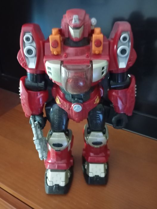 Robô brinquedo  usado