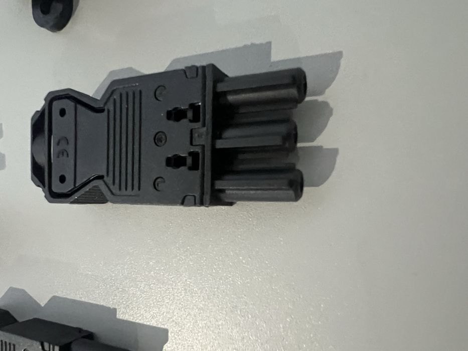 Fichas Eletricas GTS 18 e Adaptadores Diversos