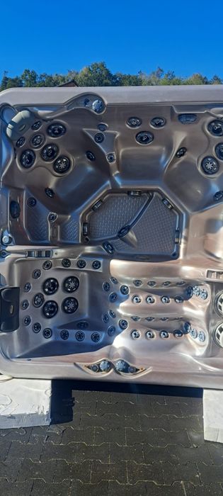 Luksusowe Mocne Jacuzzi Ogrodowe 5 pomp Bardzo Mocne