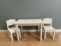 Sundvik IKEA stolik i dwa krzesełka dziecięce