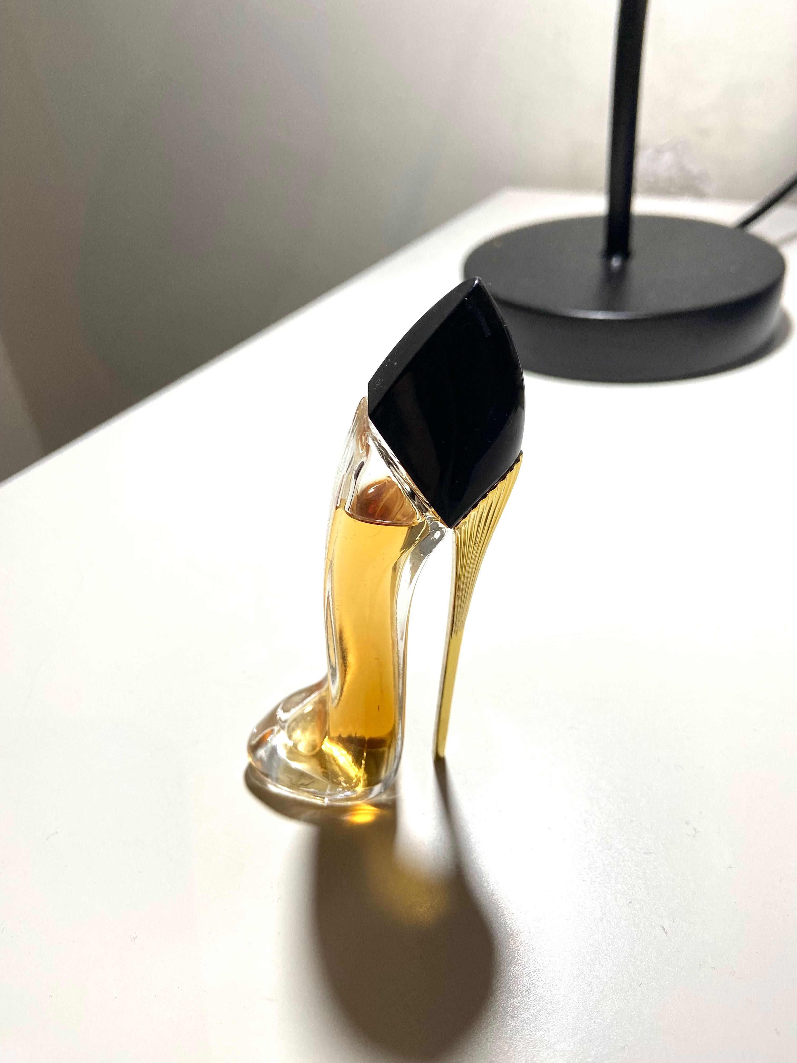 Perfume miniatura Carolina Herrera!!