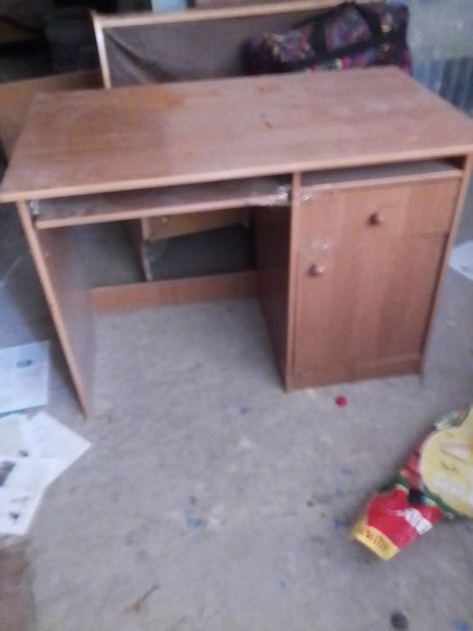 Стол письменный ученический,