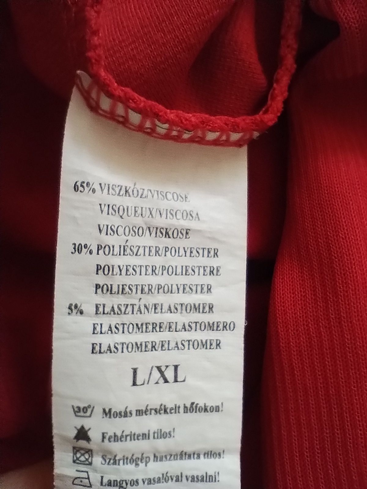 Czerwona sukienka z dżetami bez ramion L/XL
