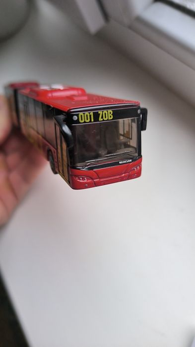 Автобус Siku Берлин 21 см