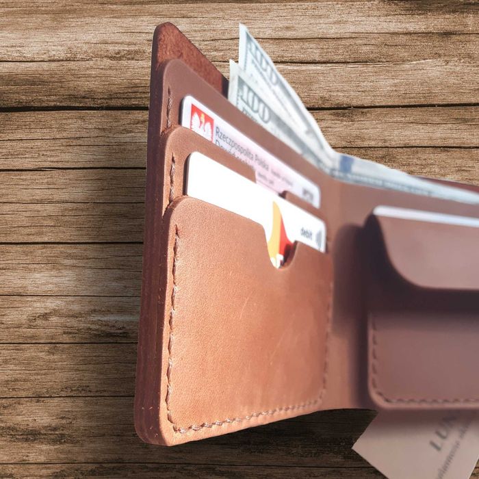 Prezent dla kibica Portfel z grawerem skórzany handmade