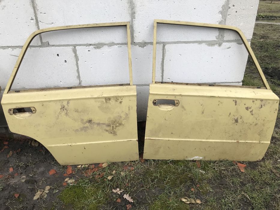 Двері до ВАЗ 2101 задні , ліва і права