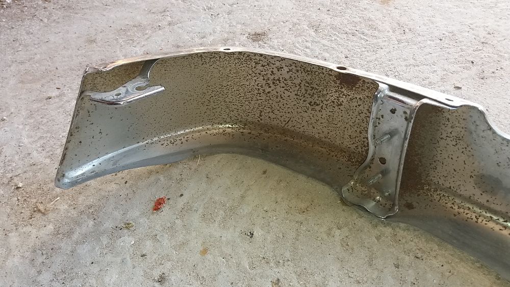Para-choques Toyota em ferro cromado