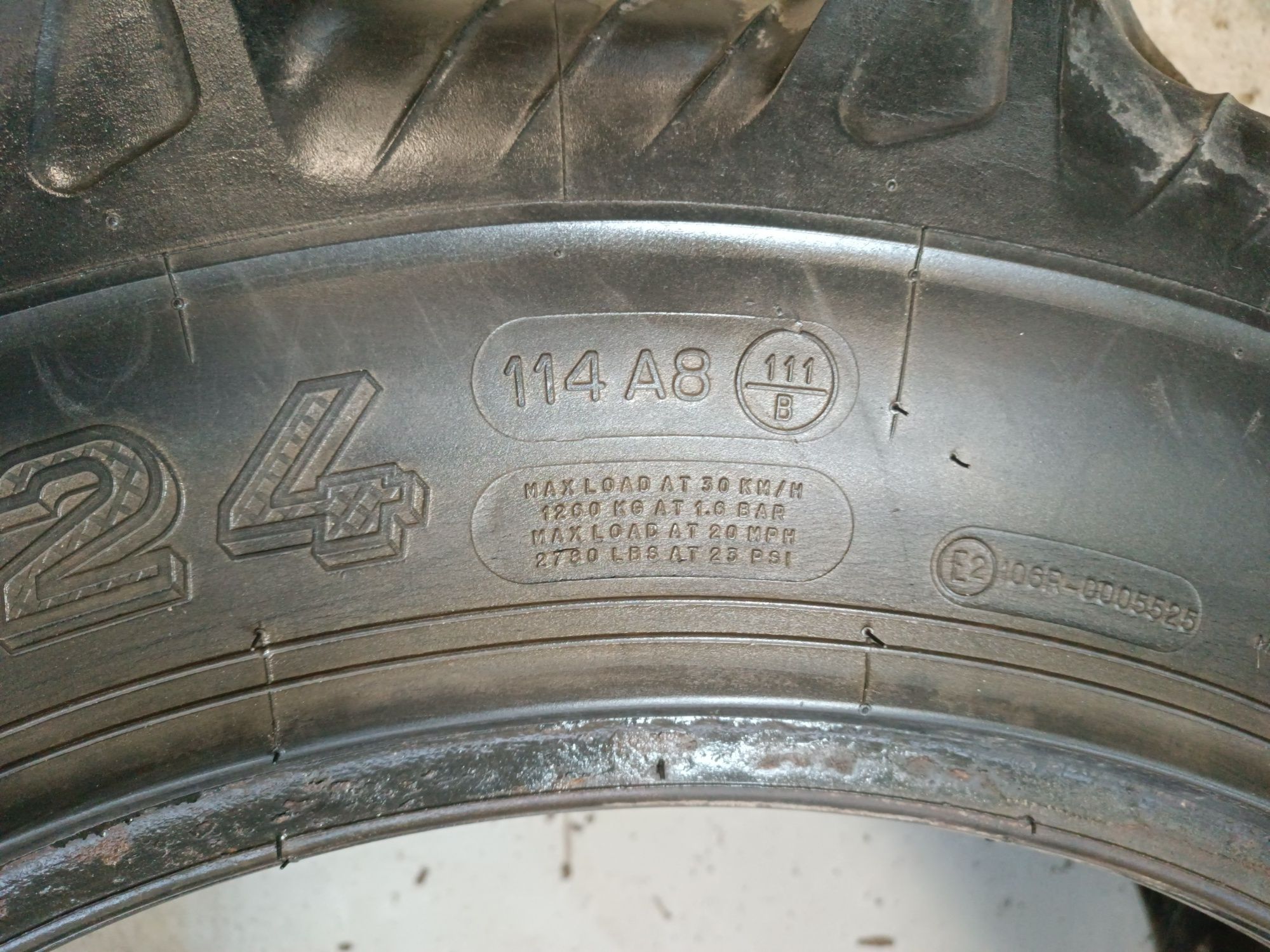 11.2R24 Taurus Point 8 opona rolnicza  11.2-24