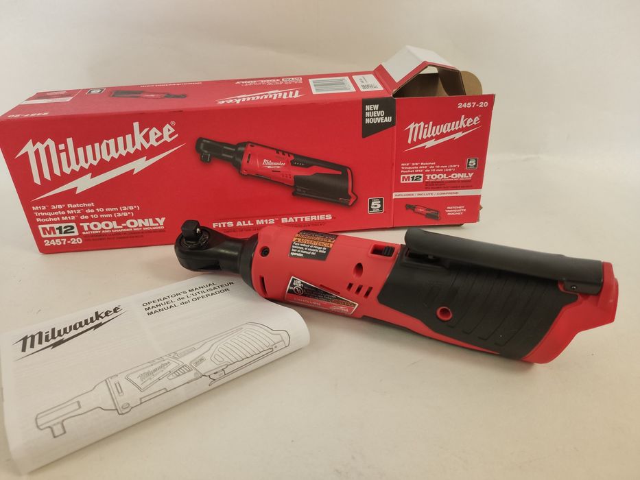 Оригінальний кутовий гайковерт трищітка Milwaukee M12 2457-20 3/8"