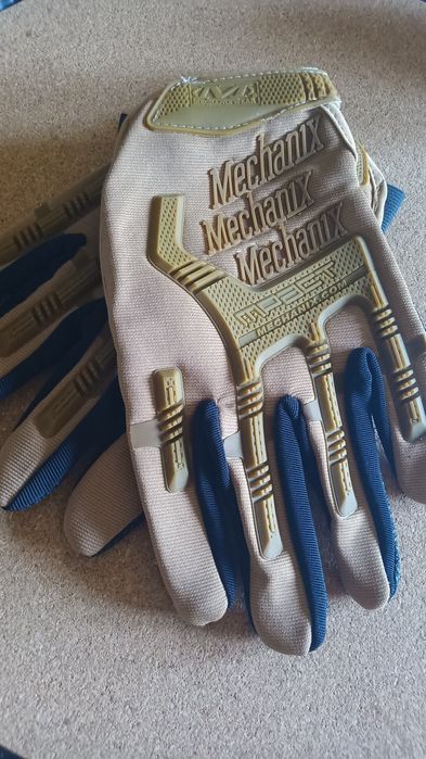 Rękawice Mechanix pustynne nowe