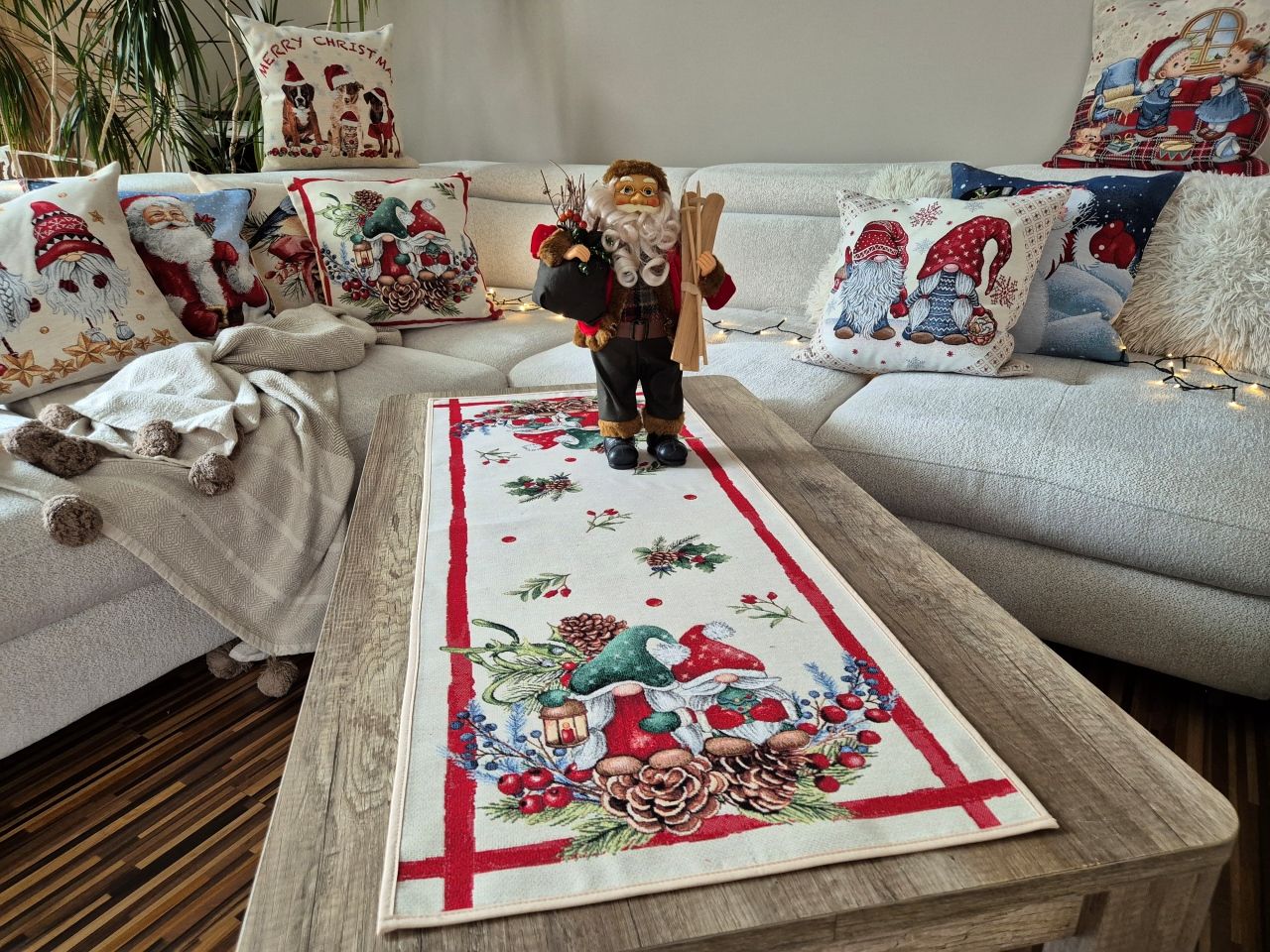 Bieżnik ze skrzatami 40x100 cm F211