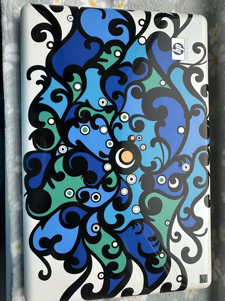 Ноутбук HP dv6-1299er Artist Edition