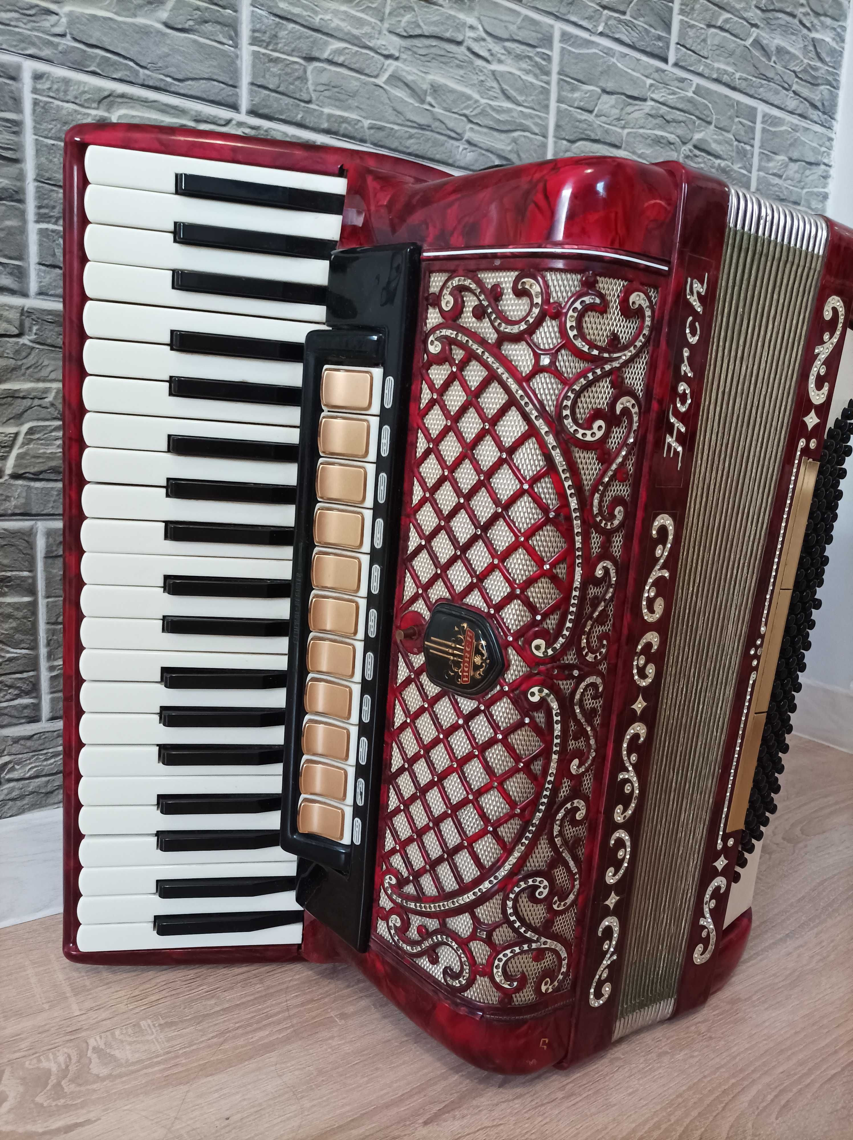 Продам accordion Horsh