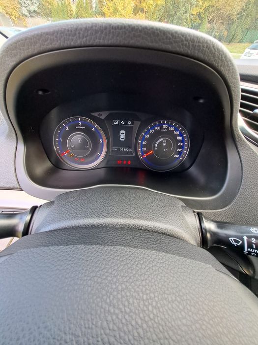 Hyundai i40 1,7CRDI Premium NISKI PRZEBIEG!!!