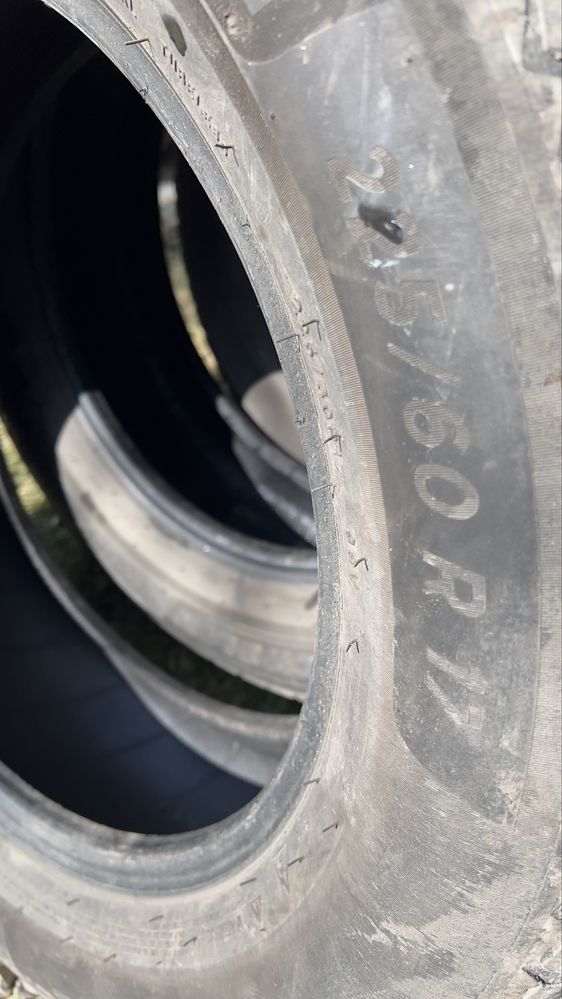 Michelin 225/ 60/ 17 4mm - uniwersalne cross climate 2