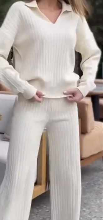 Продам шикарний костюм 2ку