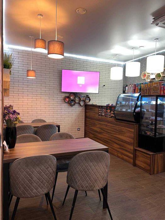 Продаж приміщення разом з готовим бізнесом