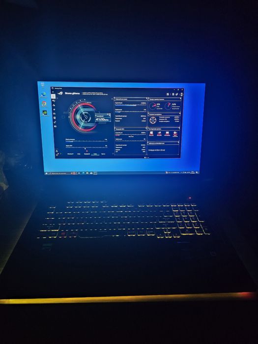 Asus ROG STRIX G731GU i7-9750H GTX1660TI