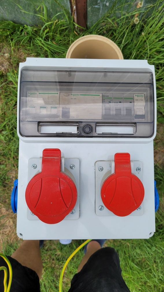 Rozdzielnica budowlana RENO 2x230v +16A/5p +32A/5p IP65