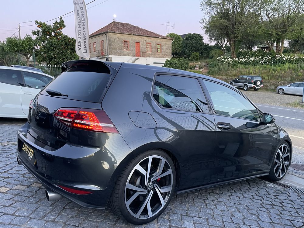 Volkswagen Golf VII 2.0GTD