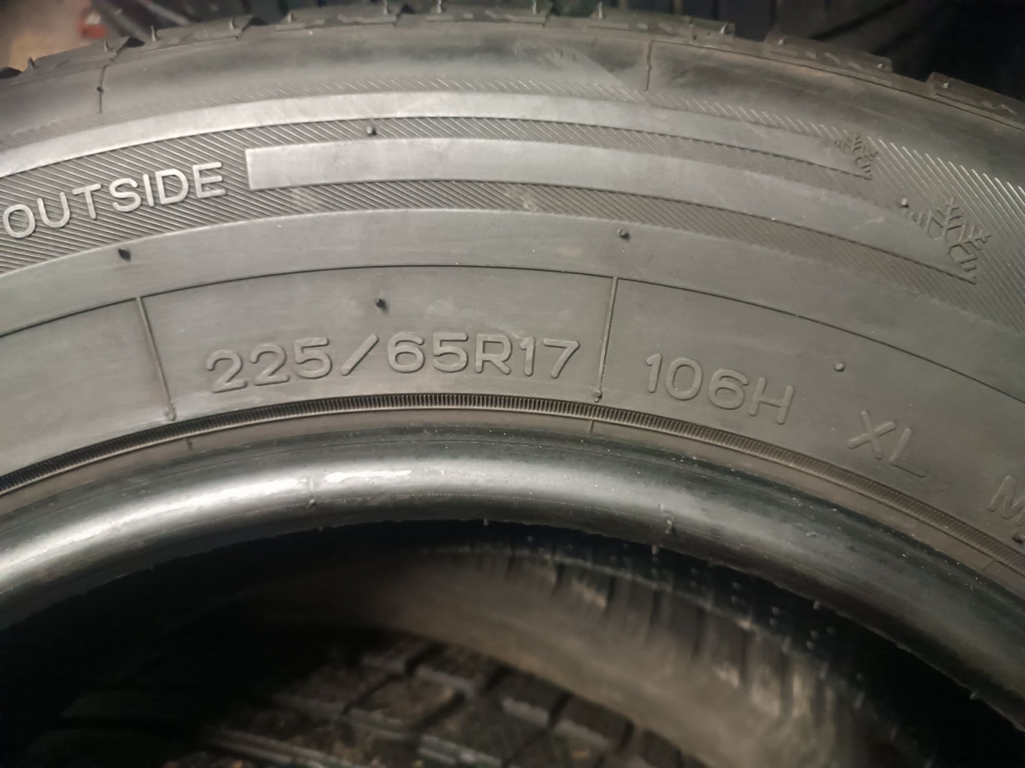 Sprzedam nowe opony 225/65 r17