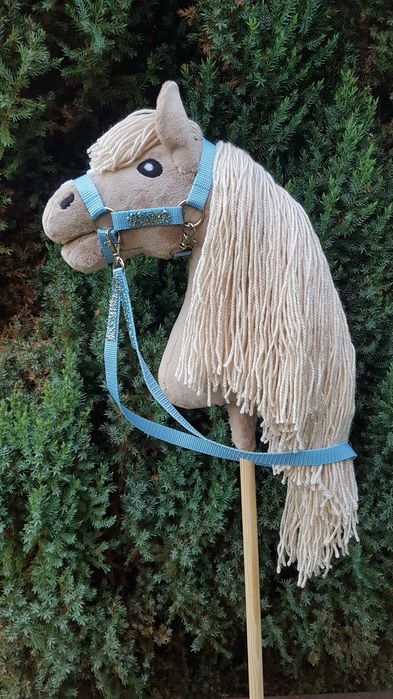 Kantar wraz z wodzami dla hobby horse w rozmiarze A4 - kolor niebieski