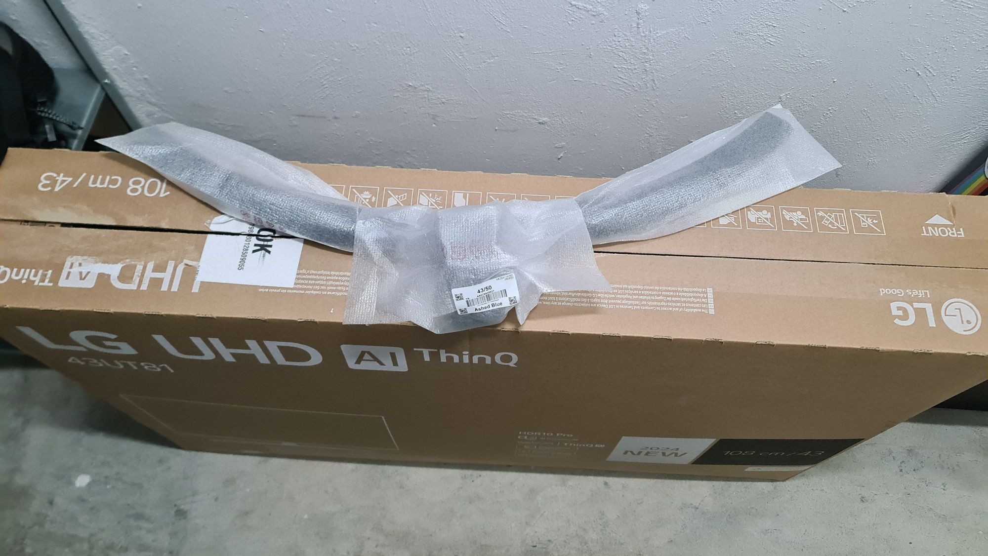 Vendo suporte para tv LG. Estado novo.