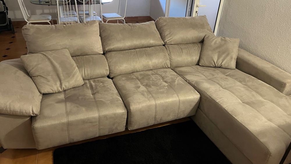 Sofá Premium 2 lugares com Chaise Longue