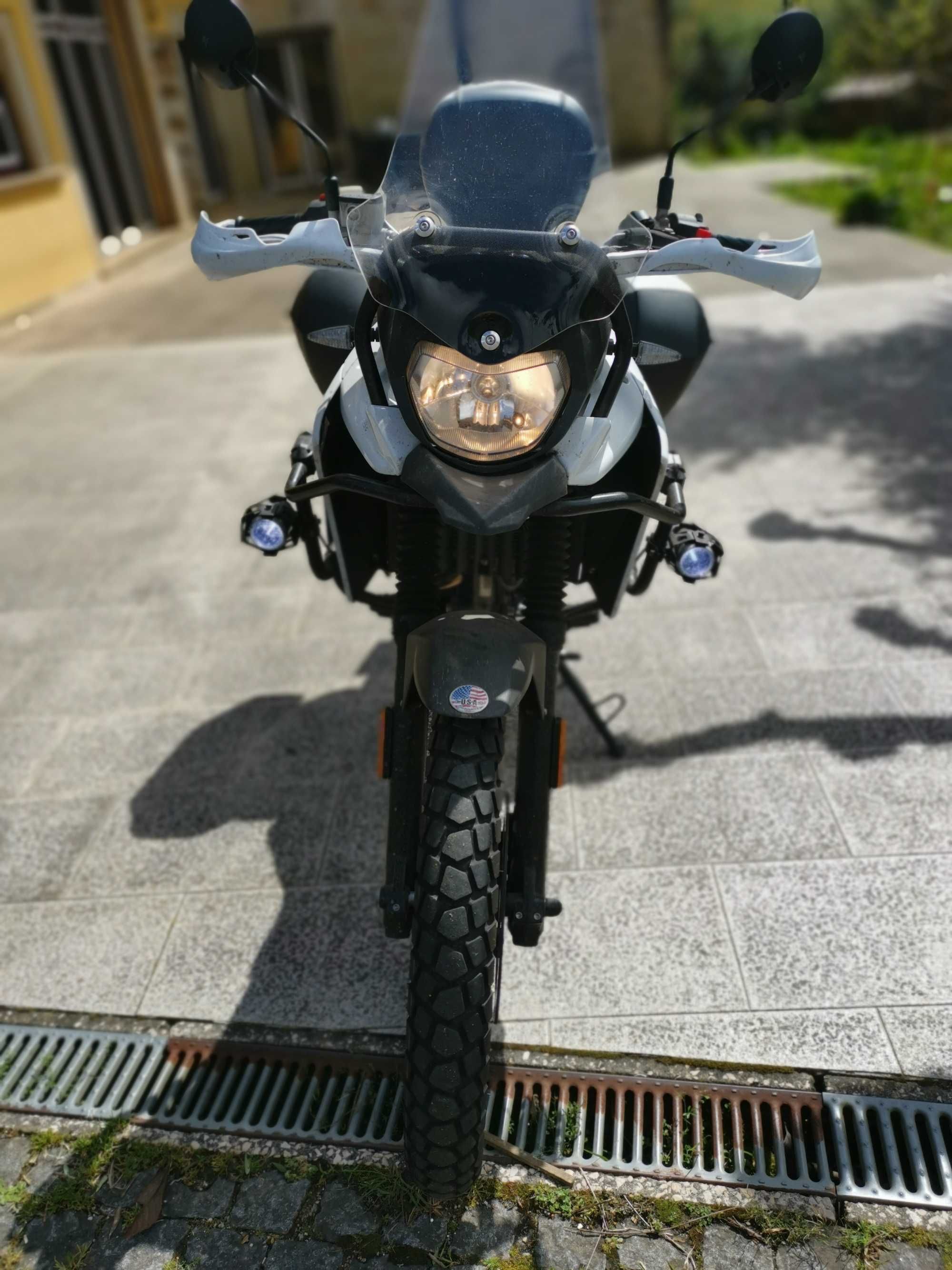 Vendo Mota UM Adventure