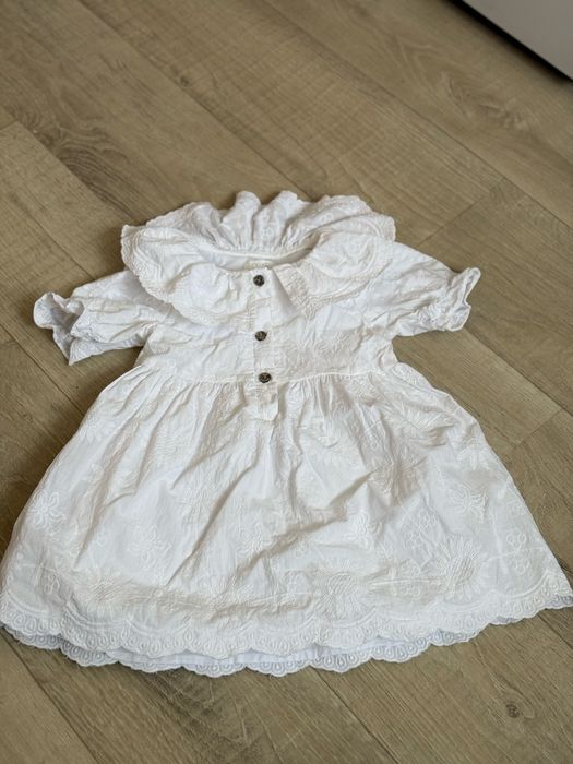 Святкова сукня для дівчинки