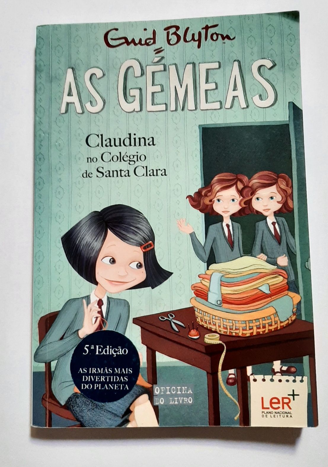 Livro As Gémeas - Claudina no Colégio de Santa Clara